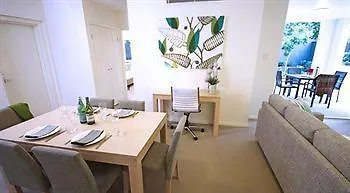 Domain Serviced Apartments Brisbane Aparthotel